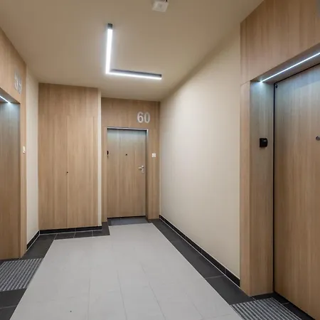 Old Town Pink Apartment *